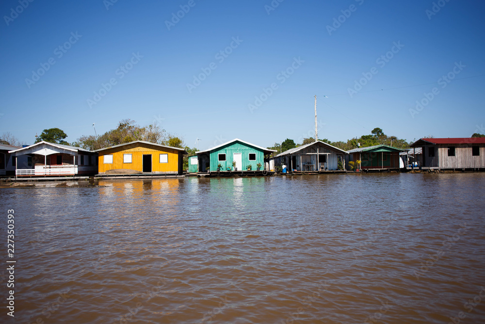 Fototapeta premium casas fluviais 