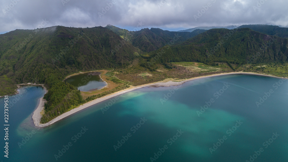 Aerial Lakes