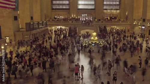 This is a timelapse recorded in Grand Central Station, New York, a beautiful place.