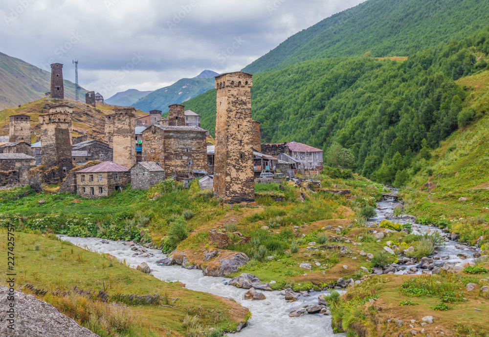 The Svaneti region is one of the most impressive exemple of the Georgian stunning beauty. Here the village of Chazhashi, a Unesco World Heritage site