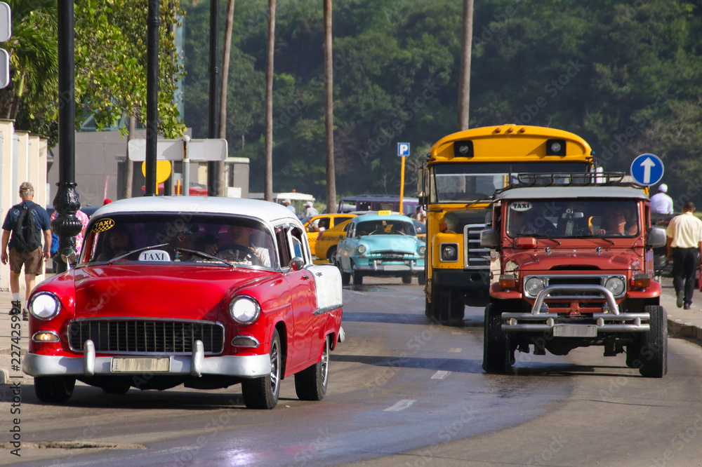 Havanna, Straßenleben, Autos, Oldtimer 