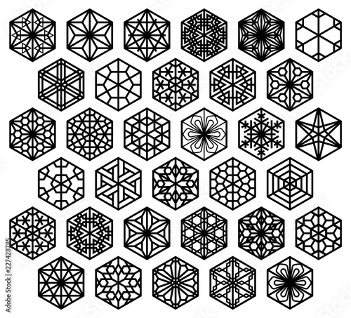 Traditional Japanese Kumiko ornament in a hexagon.