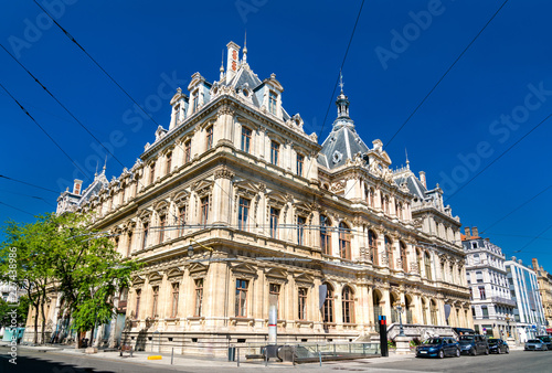 Foto The Palais de la Bourse, a historic monument in Lyon, France