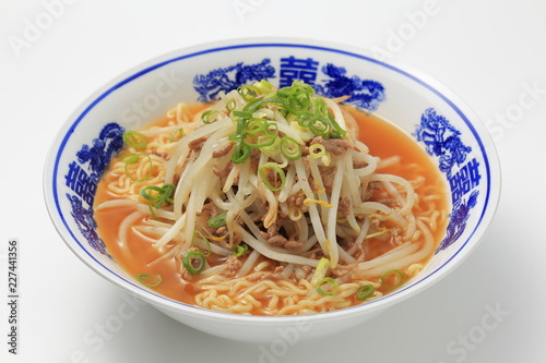 もやし味噌ラーメン