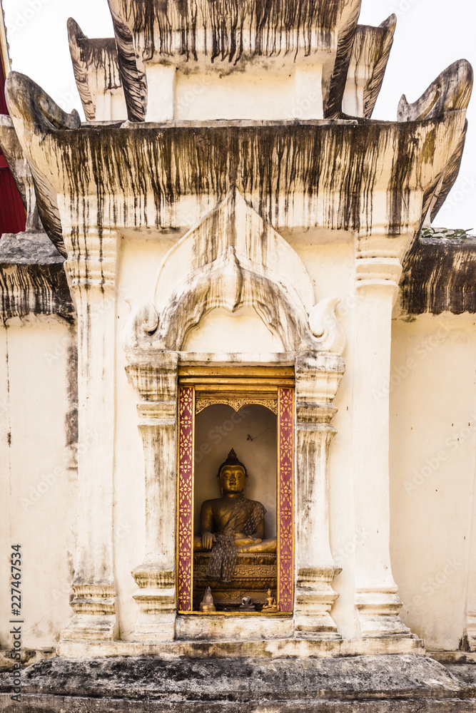 Wat Phra Singh niche