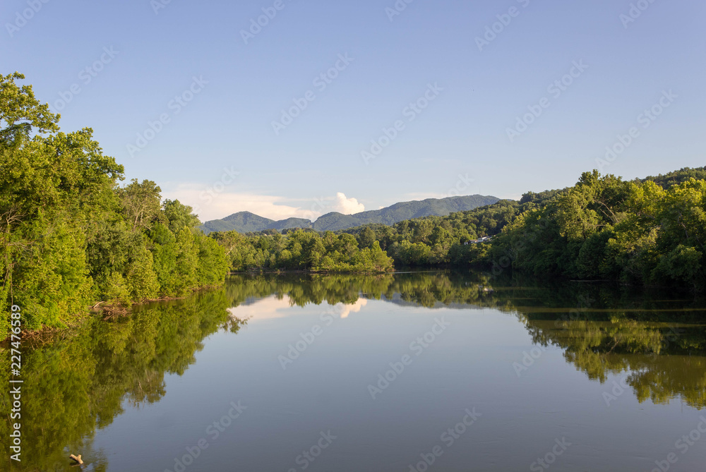 Blue Ridge Parkway lowest point at the James River