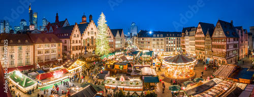 Weihnachtsmarkt Panorama auf dem Frankfurter Römer, Frankfurt am Main, Hessen, Deutschland