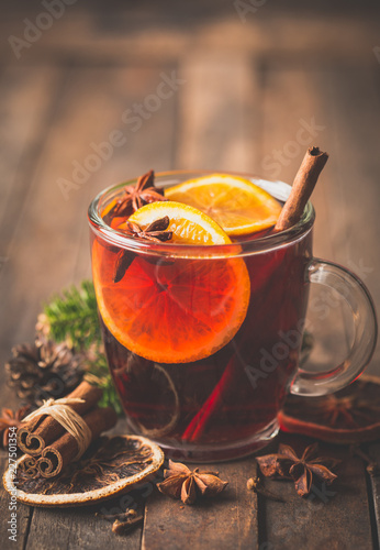 Christmas mulled wine with cinnamon and star anise 