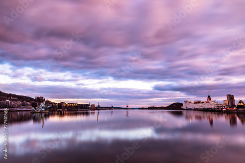 Photography Port mit Schiff von Opernhaus in Oslo, Norwegen bei Nacht