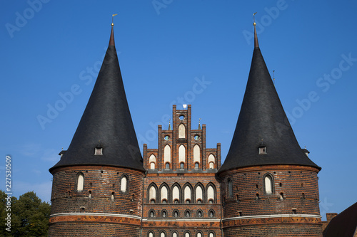 Germana , Lubecca, Holstentor,la vecchia porta della città. photo