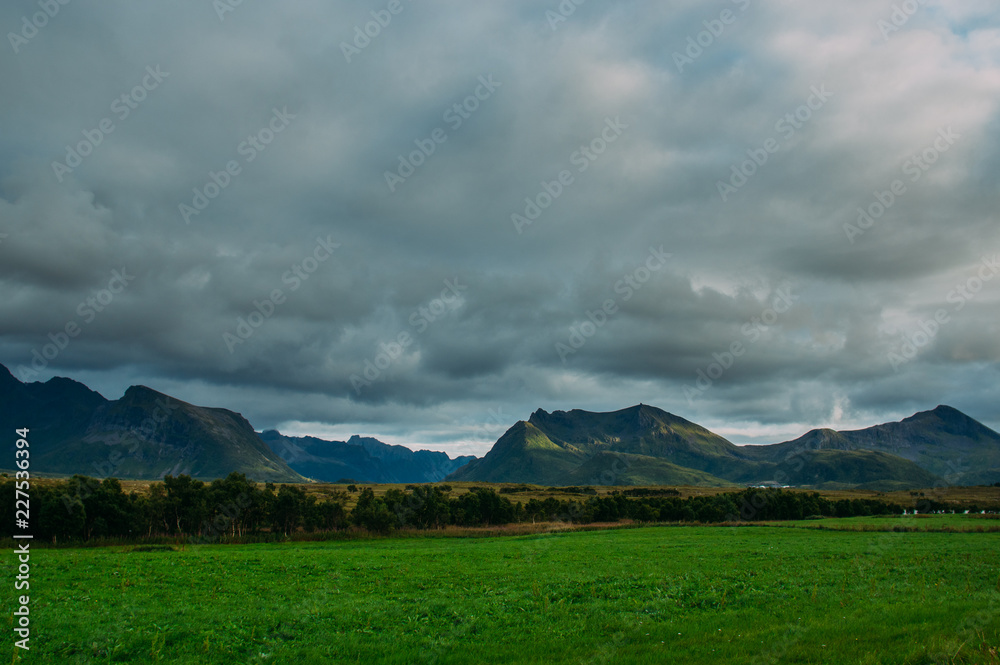 Obraz premium Beautiful view to the mountains on Lofoten Islands, Norway