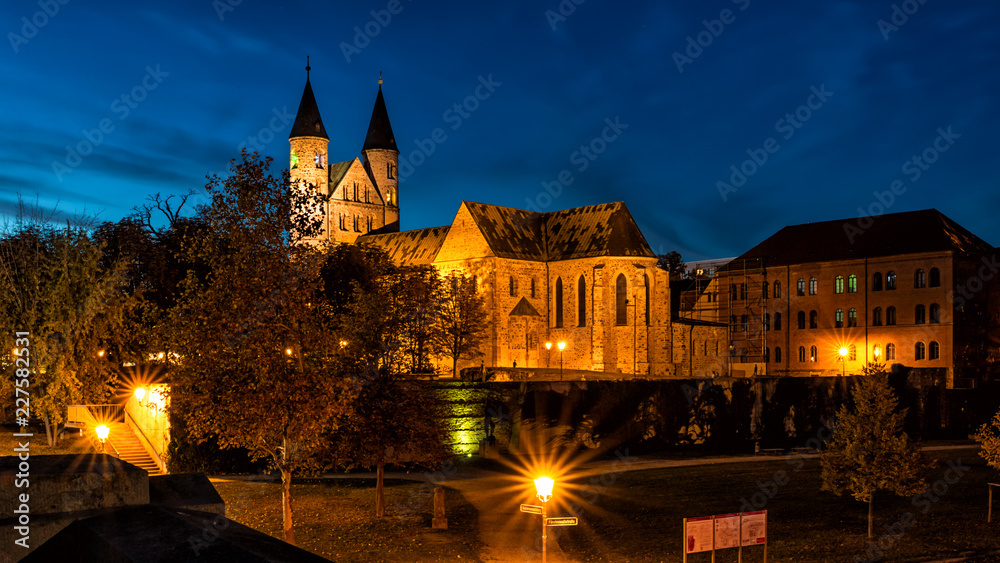 Kloster Unser Lieben Frauen zur blauen Stunde 3