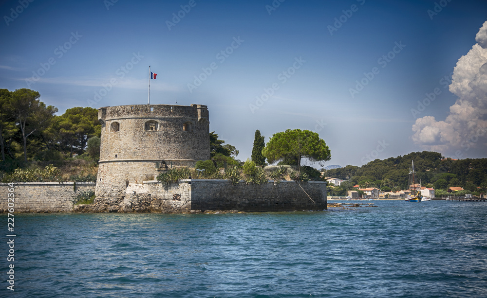 Fort Balaguier , Mediterranean coastline