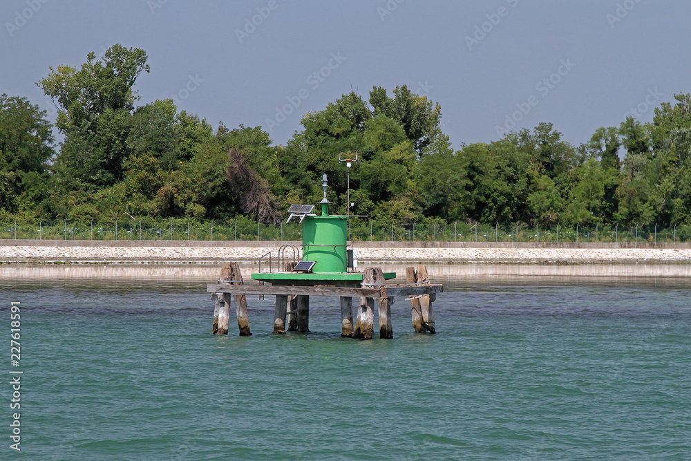 Obraz premium Green Lighthouse