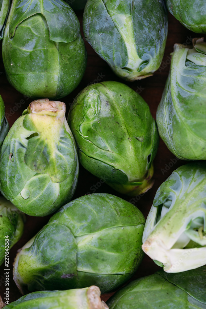 Naklejka premium Fresh Brussel sprouts