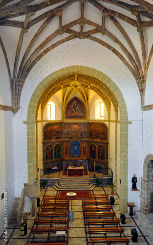Iglesia de Santiago en Calera de León, Badajoz, España photo