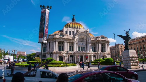 Hyperlapse of Fine Arts palace in Mexico City.
