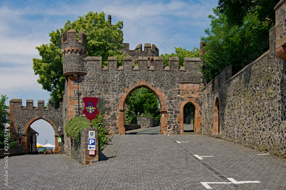 Unterburg der Burg Staufenberg, Landkreis Gießen, Hessen, Deutschland