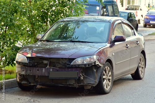Car violet after the accident without a front bumper © EVGENII