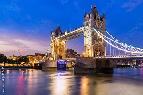 Obraz Podnoszenie London Tower Bridge