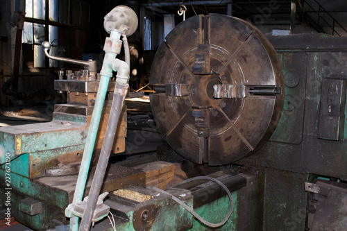 old lathe machine shop for tuck metal parts