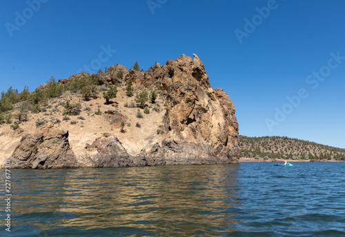Kayaking Prineville Reservoir in summer