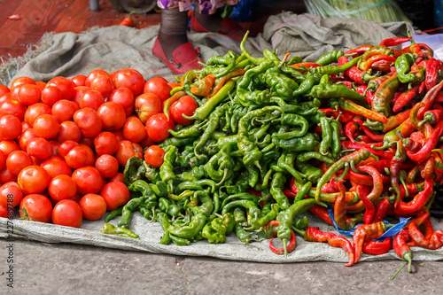 Tomatoes, red and green pepper (Kashgar, Xinjiang, China)