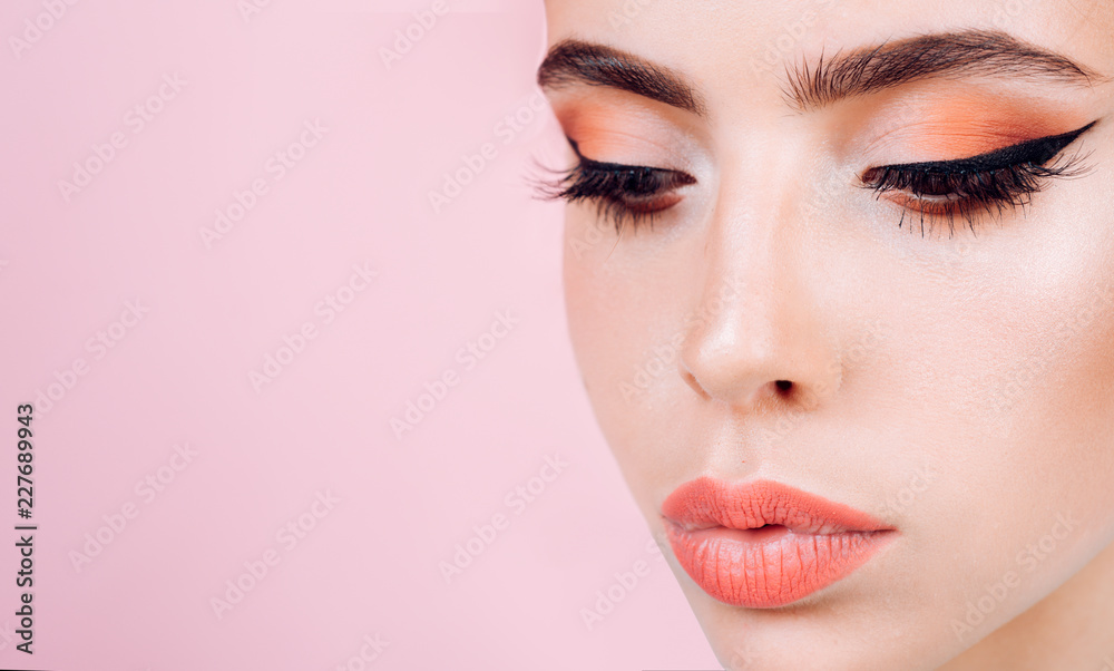 beauty salon. retro woman with fashion makeup. Pin up girl. vintage woman  with glamour arrow makeup. decorative facial cosmetics for pretty girl,  copy space. skincare concept. Fashion is her life Stock Photo