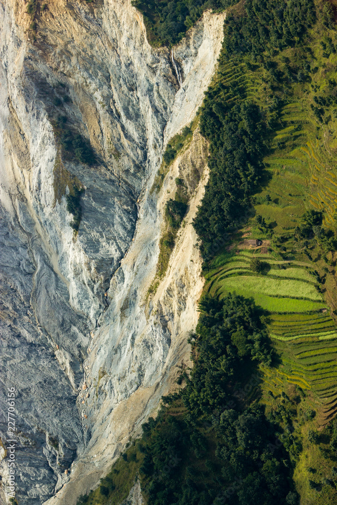 Landslide from earth quake