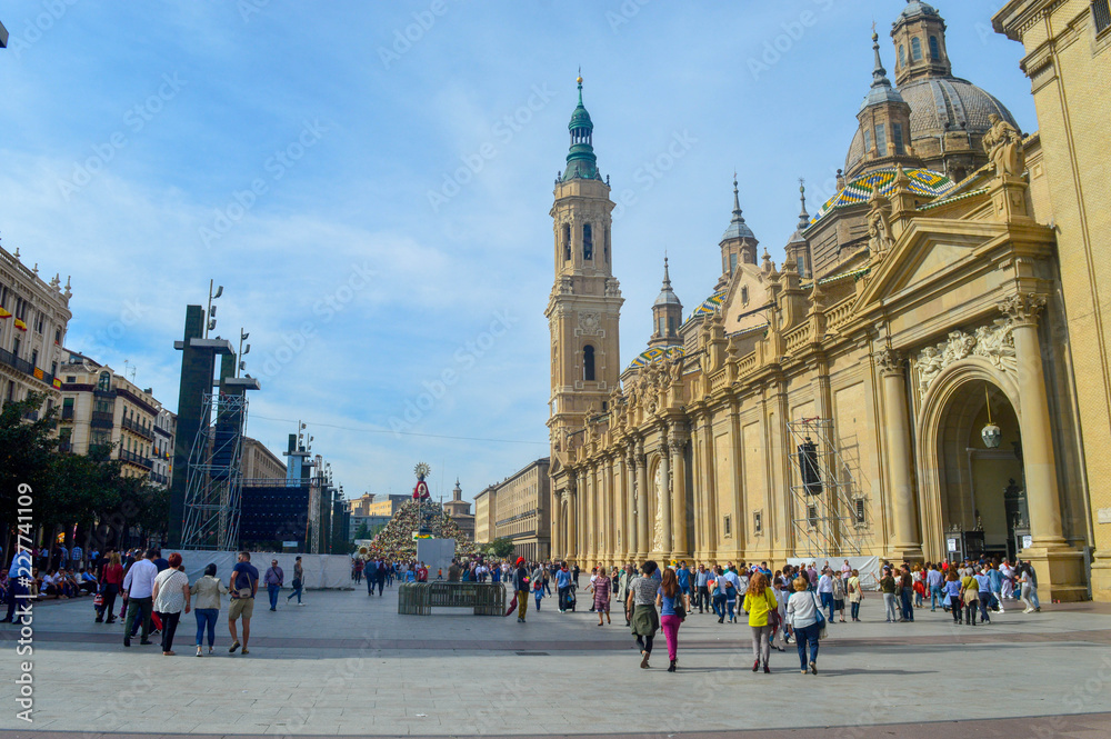Obraz premium Fiesta del Pilar Zaragoza 2018