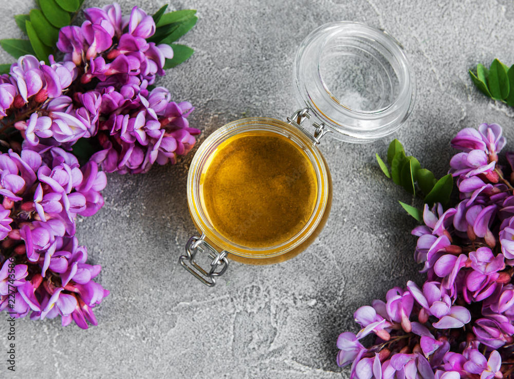 Honey with acacia blossoms Honey with acacia blossoms