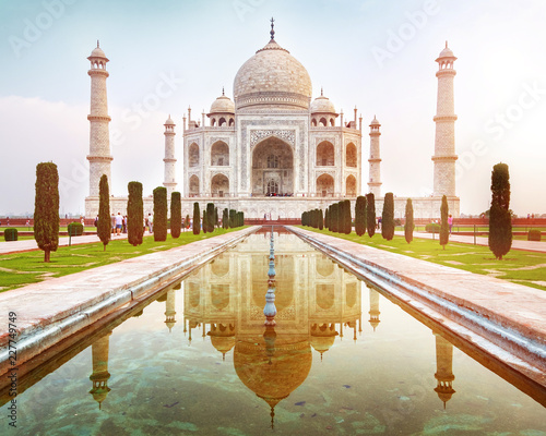 Sun rise at Taj Mahal front view reflected on the reflection pool  an ivory-white marble mausoleum on the south bank of the Yamuna river in Agra  Uttar Pradesh  India.
