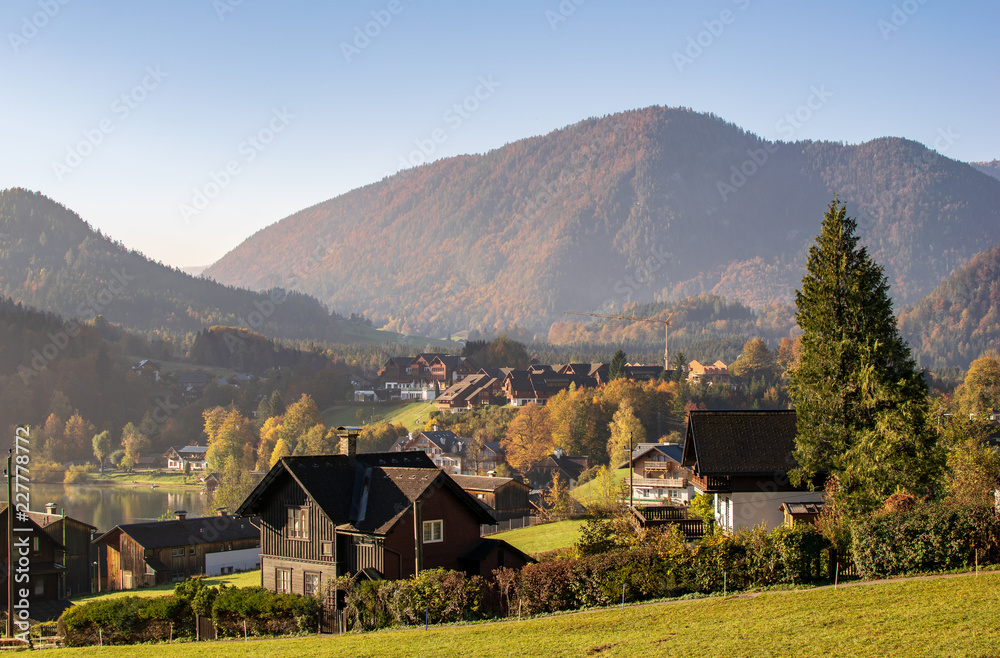 Ansichten Grundlsee in der Steiermark Österreich Ansichten Grundlsee in der Steiermark Österreich