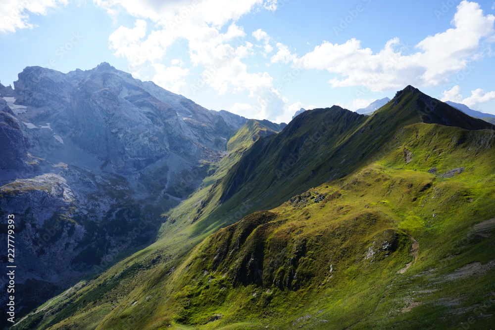 Naklejka premium Alpine autumn
