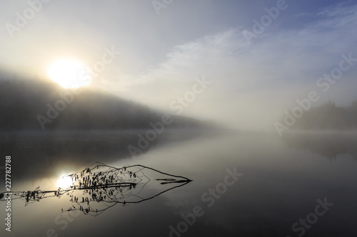 Morning fog over Lake Lajoie in Mont Tremblant Nationalpark in Quebec, Canada