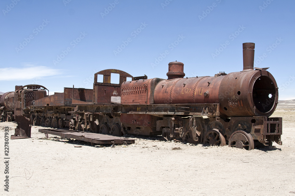 Naklejka premium Uyuni, Train Cemetery