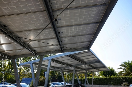 Photos carport with solar panels