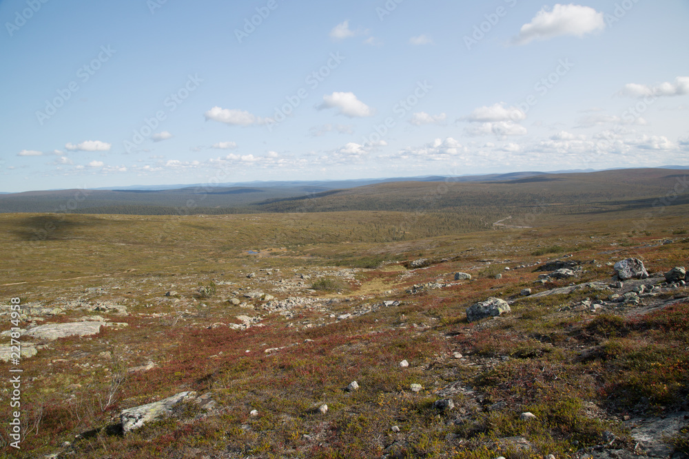 View from the Kiilopää direction east into the national park