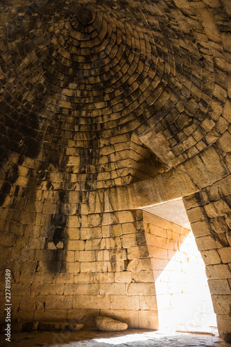 Quadro su tela Ruins of ancient Greek tomb in Mycenae on Peloponnese, Greece