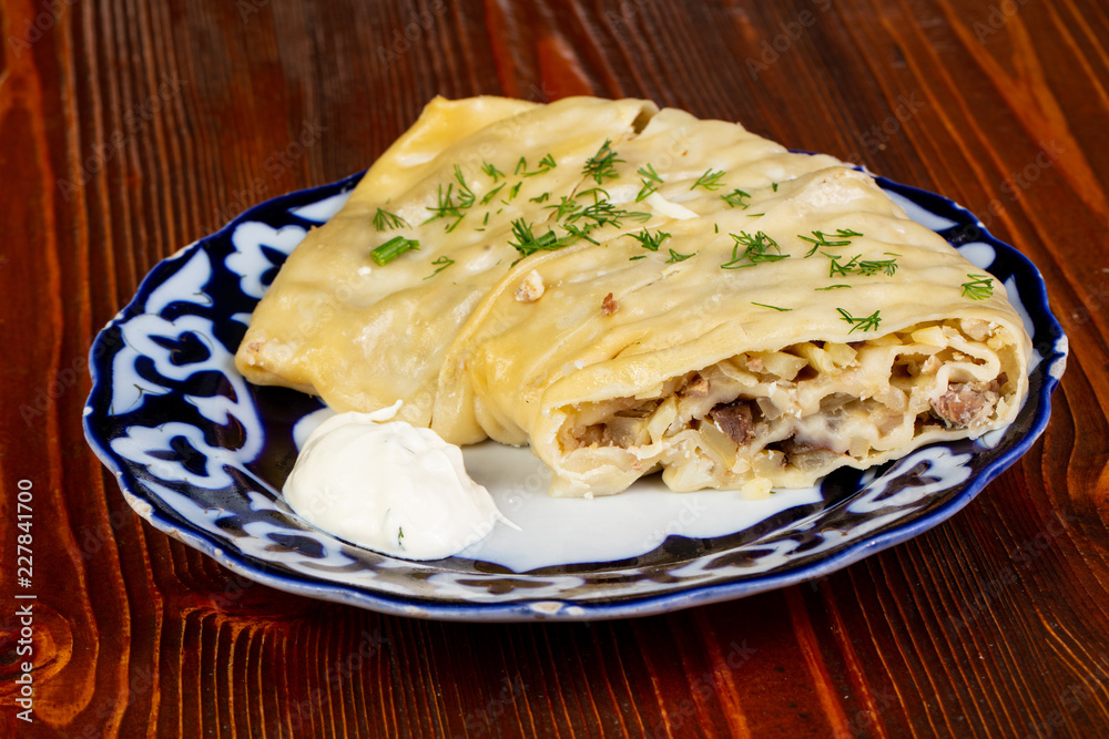 Traditional uzbek Hanum