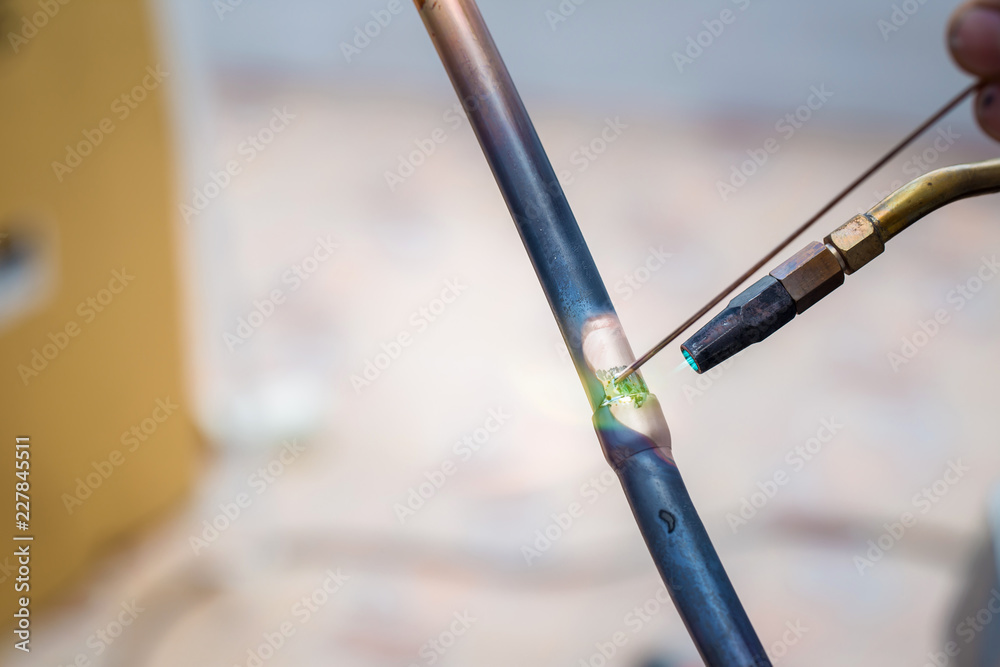 Welding of copper pipe of a methane gas pipeline or of a conditioning