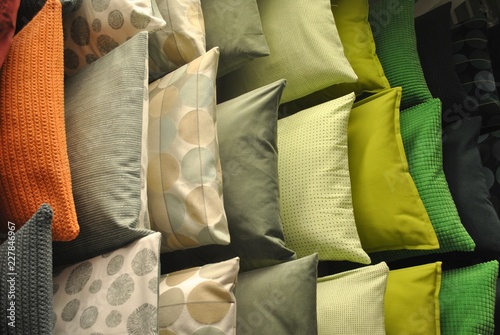 Kolorowe poduszki