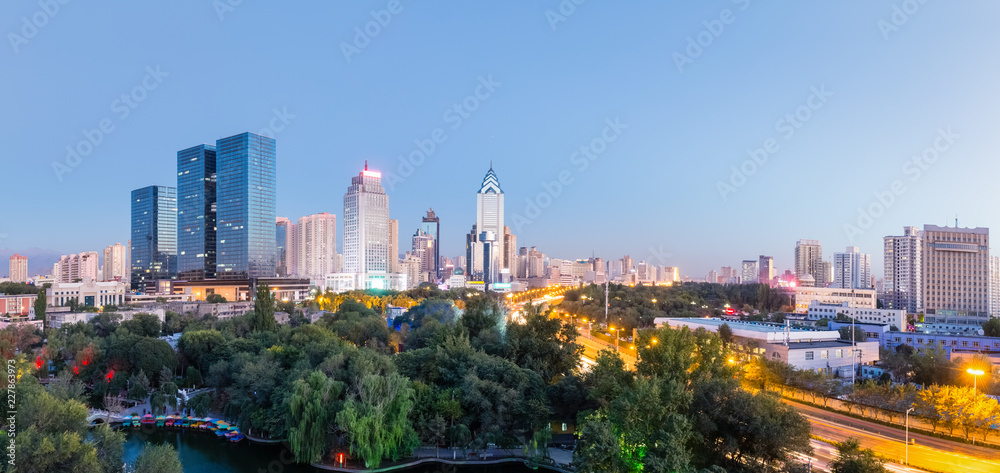 Obraz premium urumqi skyline panorama