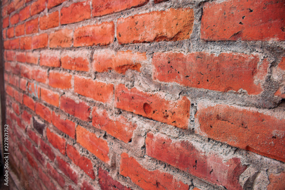 pared de ladrillos naranjas