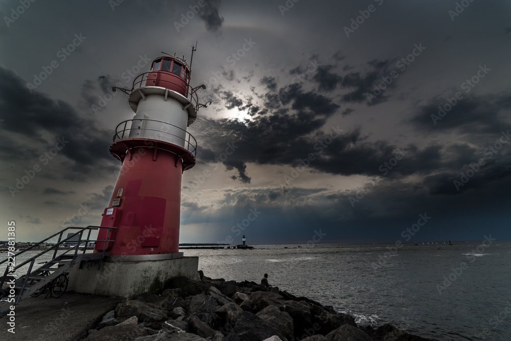 Obraz premium Leuchtturm Warnenmünde