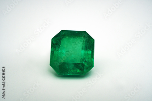 gemstone and emerald jewelry gems