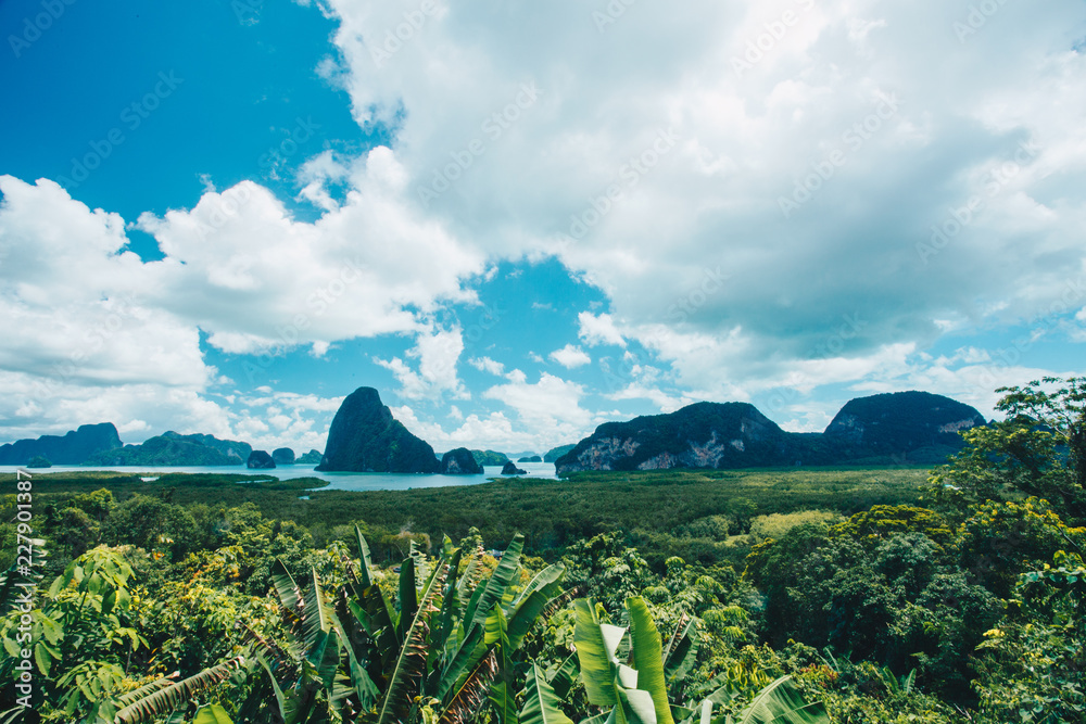 Fototapeta premium Beautiful View of Phang Nga Bay in Samed Nang Chee Viewpoint, Phang Nga, Thailand