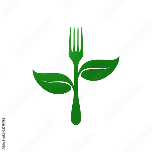Logotipo tenedor con hojas en color verde