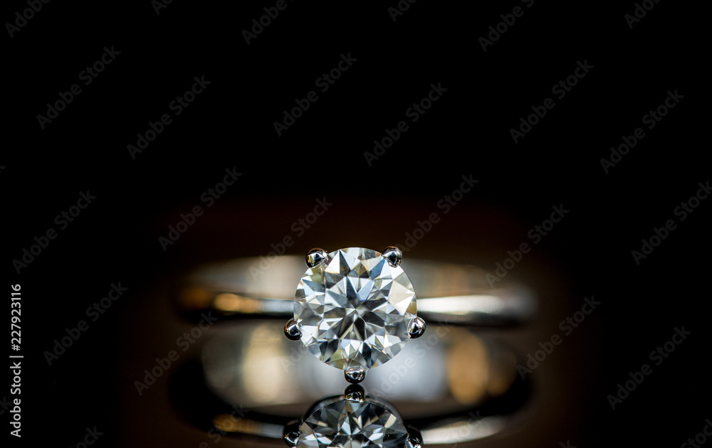 Diamond Engagement Ring Diamond Engagement Ring