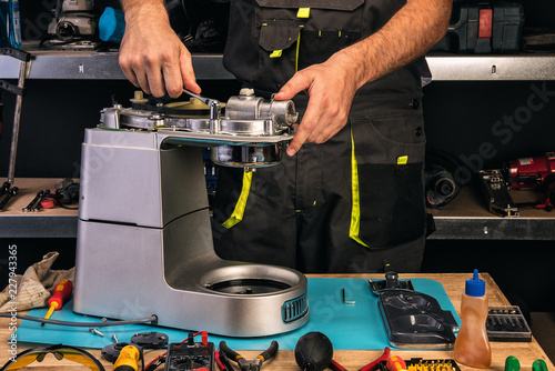 repair of home appliances in the service center